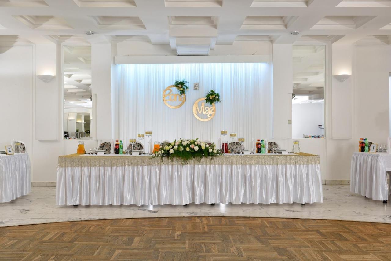Hotel Agat Piotrków Trybunalski المظهر الخارجي الصورة