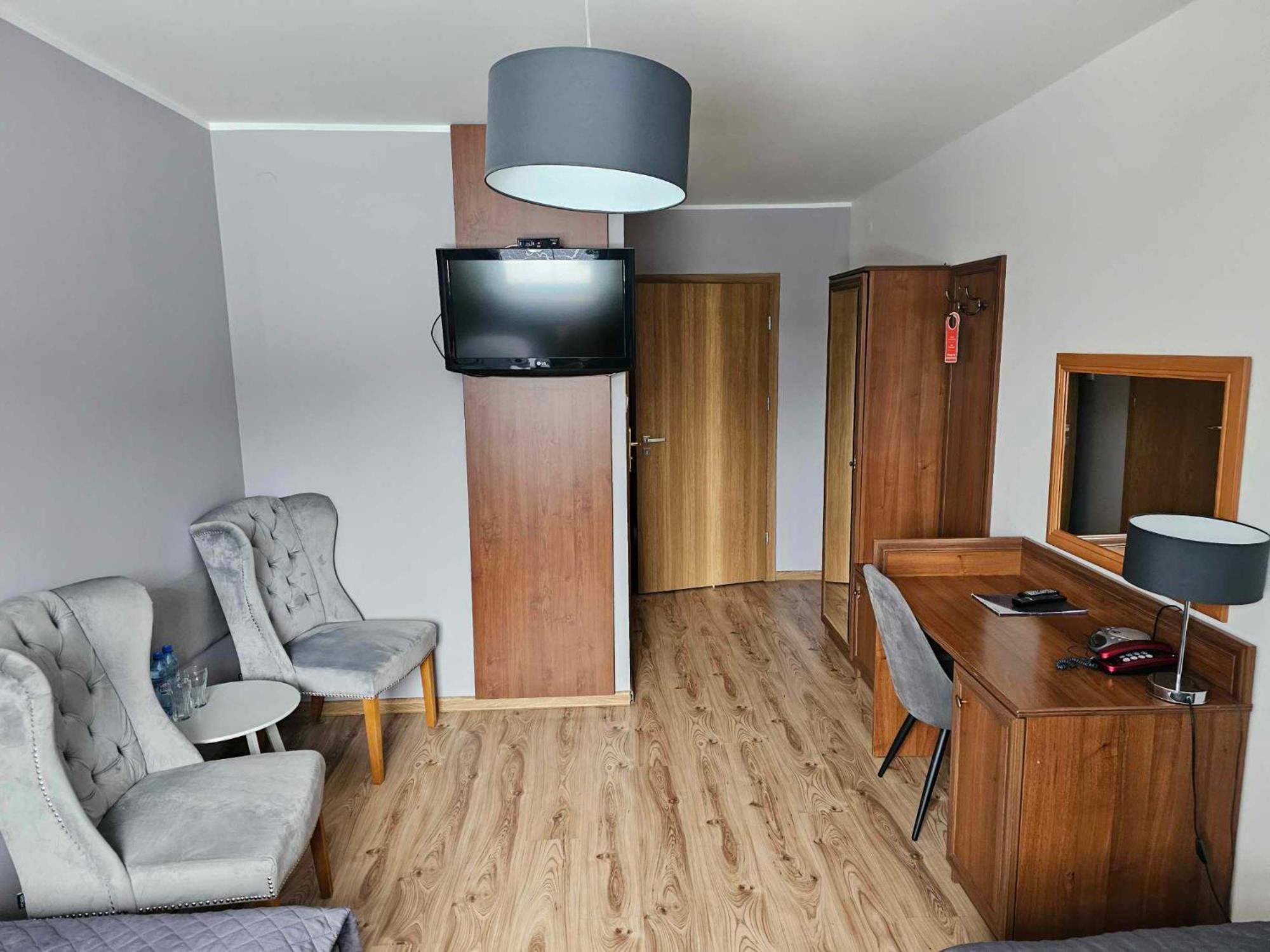 Hotel Agat Piotrków Trybunalski المظهر الخارجي الصورة